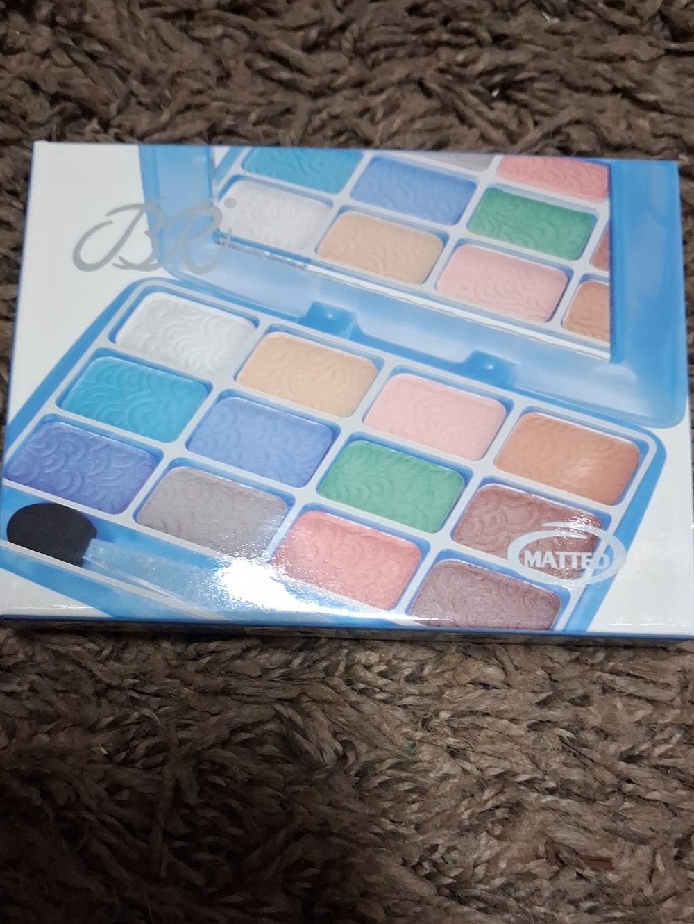 Matte Pastel Eyeshadow Palette – Soft Multicolor Shades